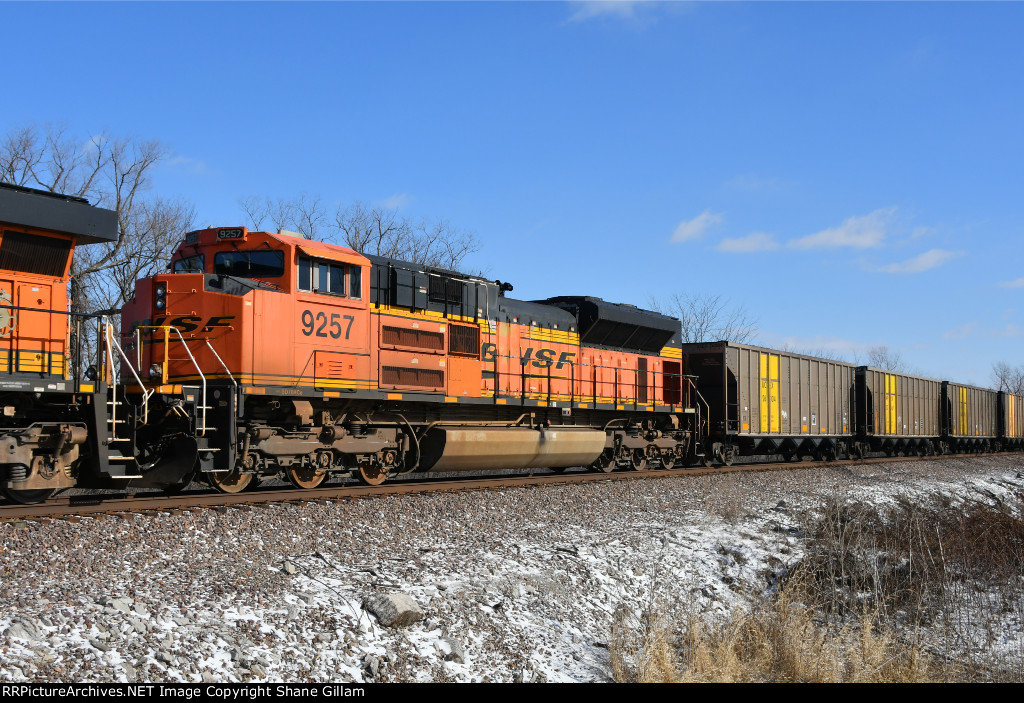 BNSF 9257 Roster shot